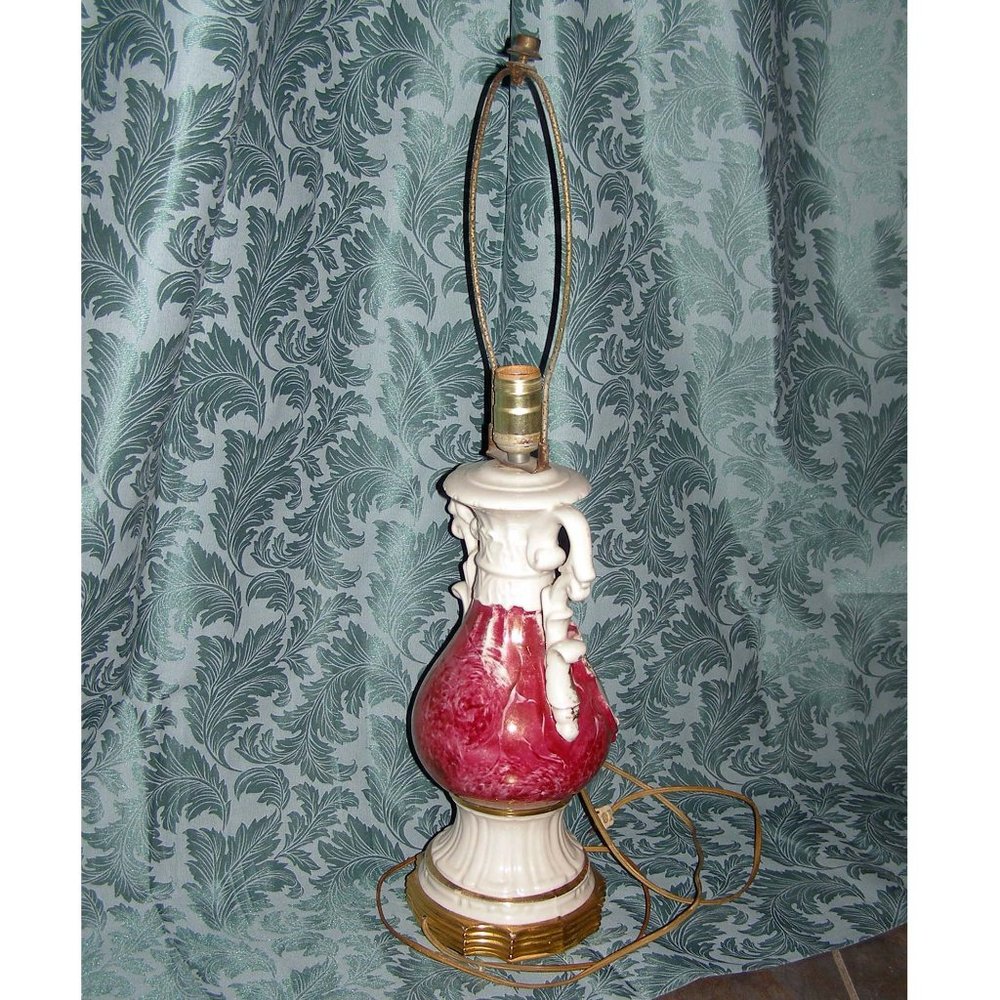 💡 RARE Working Antique 1940s Victorian Style Ceramic Rose Urn LAMP BASE by… - Picture 5 of 13
